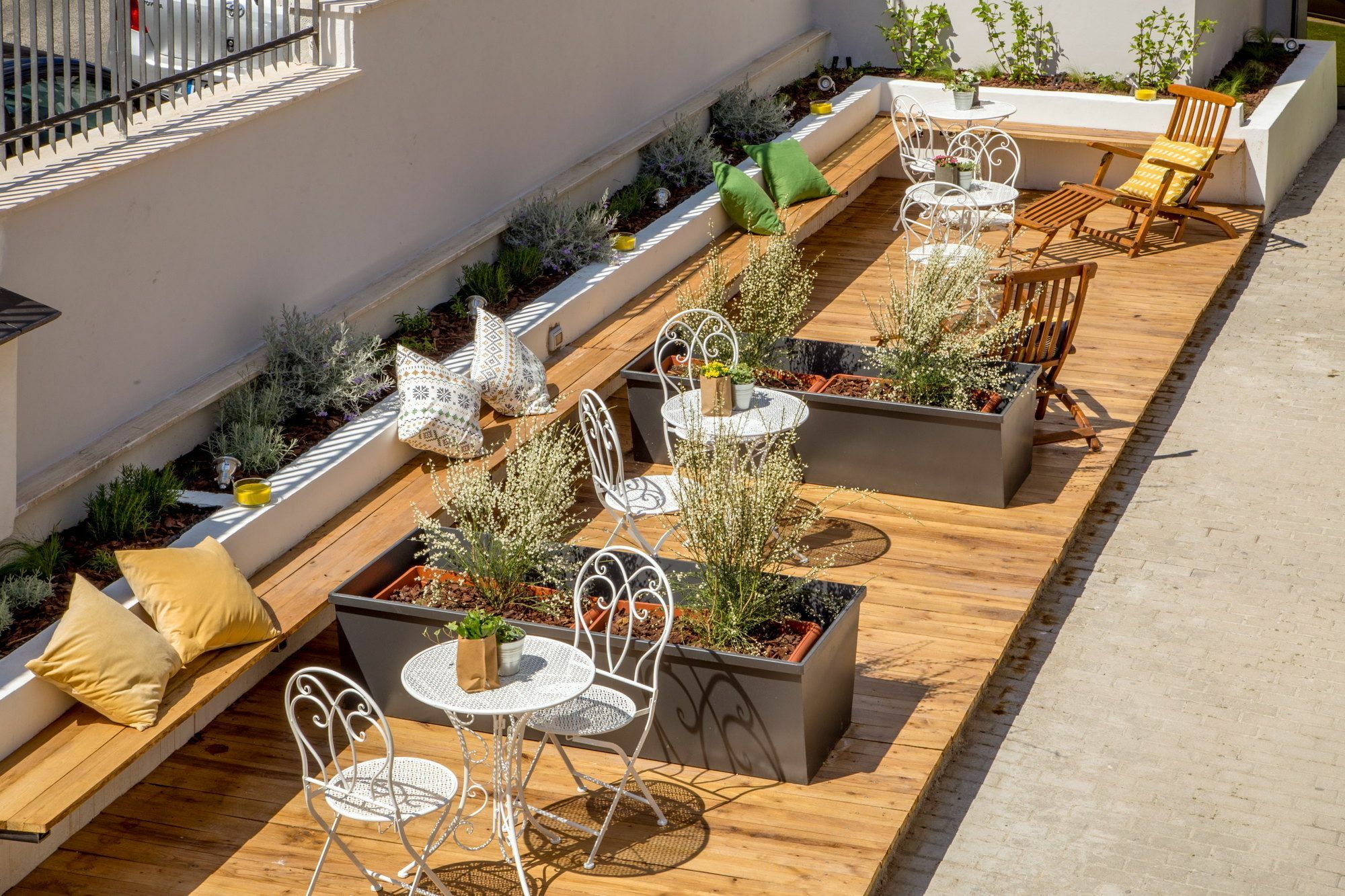 Urban Garden 3*